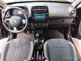 RENAULT - KWID - 2022/2023 - Preta - R$ 56.000,00