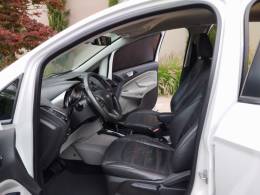 FORD - ECOSPORT - 2016/2017 - Branca - R$ 66.000,00