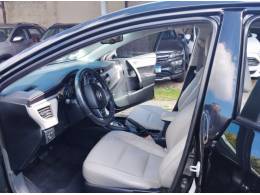 TOYOTA - COROLLA - 2016/2016 - Preta - R$ 87.500,00
