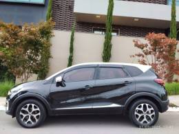 RENAULT - CAPTUR - 2018/2019 - Preta - R$ 77.500,00