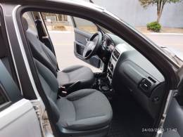 FIAT - PALIO - 2012/2013 - Prata - R$ 41.000,00