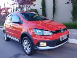 VOLKSWAGEN - CROSSFOX - 2015/2016 - Vermelha - R$ 56.500,00