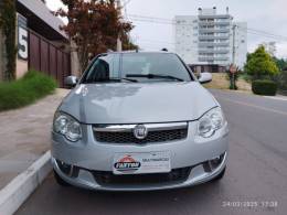 FIAT - PALIO - 2012/2013 - Prata - R$ 41.000,00