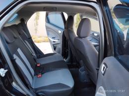 FORD - ECOSPORT - 2016/2017 - Preta - R$ 64.000,00