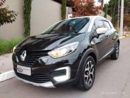 RENAULT - CAPTUR - 2018/2019 - Preta - R$ 77.500,00