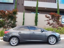 FORD - FOCUS - 2018/2018 - Cinza - R$ 66.000,00