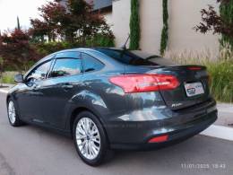 FORD - FOCUS - 2018/2018 - Cinza - R$ 66.000,00