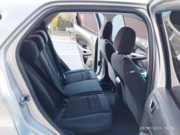 FORD - ECOSPORT - 2017/2018 - Prata - R$ 70.000,00
