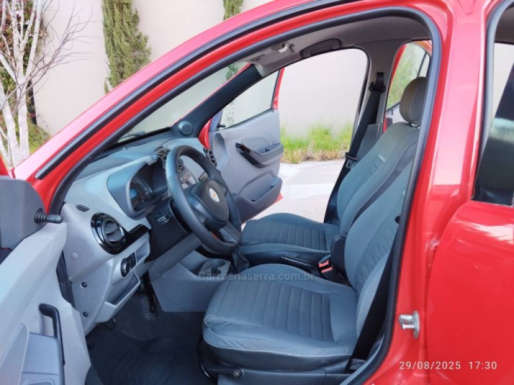 CHEVROLET - AGILE - 2012/2012 - Vermelha - R$ 35.000,00